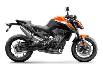 KTM 890 Duke Top Speed & Acceleration
